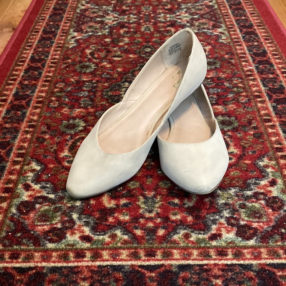Beige Pointed Toe Flat